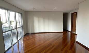 Imagem 2: Ótimo apartamento de 130m2 com 3/4 + gabinete em São Brás