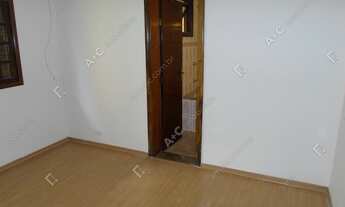 Imagem 5: TAUBATé - Casa Padrão - Quiririm