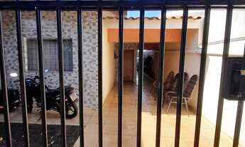 Imagem 2: Casa com 2 dormitórios