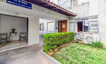 Imagem 2: Porto Alegre - Apartamento Padrão - Cristo Redentor