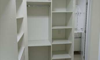 Imagem 6: Alugo apto. com 3 quartos, semi-mobiliado Joinville