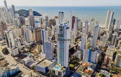 Imagem 3: APARTAMENTO PARA VENDA NO FALCON TOWER com 4 dormitórios (2 suítes) em Balneário Camboriú