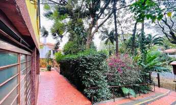 Imagem 6: Casa ampla, arejada e ensolarada na City Lapa com 300m2 de área construída e 647m2 de terr