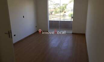 Imagem 3: Lindo sobrado triplex em condomínio no bairro Santa Felicidade