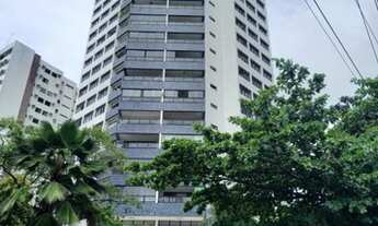 Imagem 1: Apartamento para Venda em Recife, Boa Viagem, 4 dormitórios, 1 suíte, 3 banheiros, 2 vagas