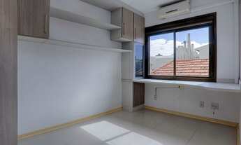 Imagem 7: Porto Alegre - Apartamento Padrão - Partenon