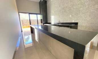 Imagem 3: Casa para venda com 262 metros quadrados com 3 quartos em Maria Ortiz - Vitória - Espírito