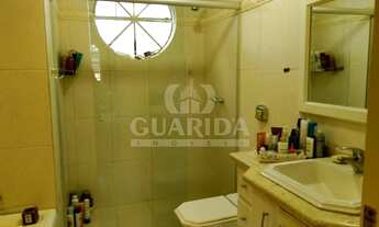 Imagem 5: Casa para comprar no bairro Ipanema - Porto Alegre com 3 quartos