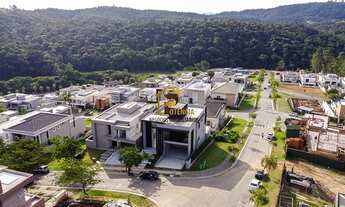 Imagem 8: Santana de Parnaiba - Casa Padrão - Itahye