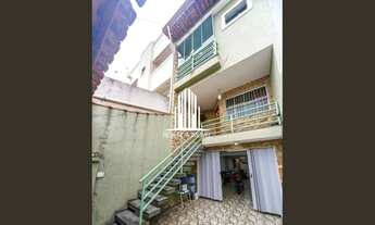 Imagem 3: Sobrado á venda em Utinga com 03 dorms e 03 vagas