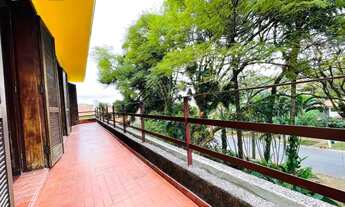 Imagem 3: Casa ampla, arejada e ensolarada na City Lapa com 300m2 de área construída e 647m2 de terr