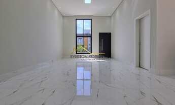 Imagem 5: Linda Casa com 3 Dormitórios, sendo 1 Suíte Master com Closet