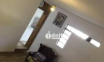 Imagem: Casa com 4 dormitórios à venda, 300 m²