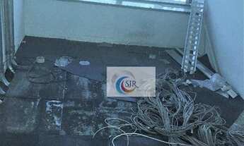 Imagem 4: Conjunto comercial com área útil de 237,00m² com 6 vagas de garagem