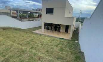 Imagem 3: Sobrado para venda tem 181m² com 3 quartos