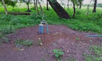 Imagem 7: Fazenda/Sítio/Chácara para venda possui poço artesiano com bomba , com casa de 2 quartos