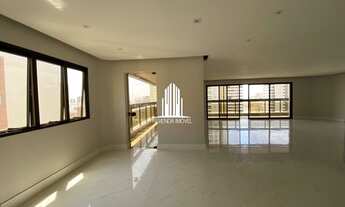 Imagem 3: Apartamento com 4 dormitórios e 4 vagas de garagem à venda em Aclimação