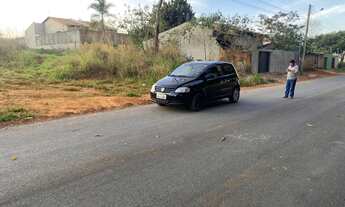 Imagem 3: Vendo lote 400 m setor parque das nações faço r$ 89.000 à vista leio o anúncio