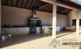 Imagem 2: Fazenda/Sítio/Chácara para venda com 345 metros quadrados com 4 quartos