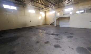 Imagem 5: Galpão/Depósito/Armazém para aluguel com 250 metros quadrados com 2 quartos