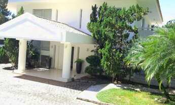 Imagem 5: Casa duplex excelente em estilo moderno e acabamento em alto padrão, com 750 m2 de área c