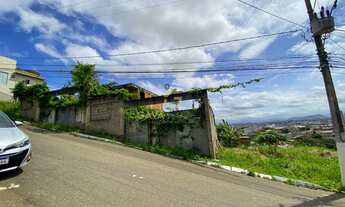 Imagem 4: Lote com 450 m² próximo ao prédio da Kemp em Vera Cruz, Cariacica
