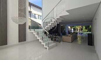 Imagem 2: Casa com 5 Suítes Próximo ao Mar em Riviera de São Lourenço