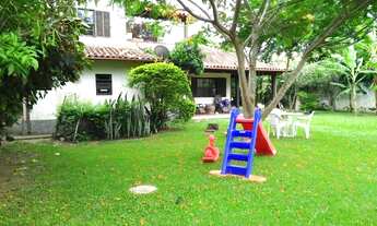 Imagem: Casa para venda possui 300 metros quadrados