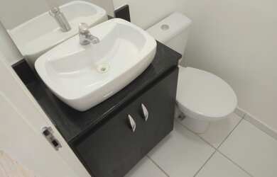 Imagem 7: Sala comercial Mobiliada - Diferenciada com pé direito Alto!