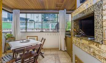 Imagem 3: Apto no bairro Petrópolis, mobiliado, com 3 dorm, sendo 1 suíte, com duas vagas de garagem