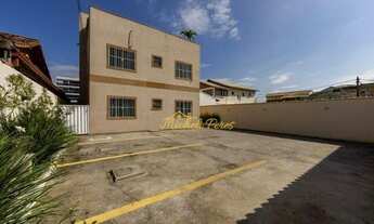 Imagem: Apartamento térreo com quintal, próximo