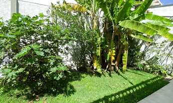 Imagem 2: Oportunidade Casa a venda com 710M de terreno ideal para retrofit em Alphaville Barueri