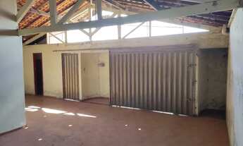 Imagem 5: ClCASA À VENDA Casa com 3 dormitórios