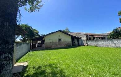 Imagem 5: Casa para aluguel com 180 metros quadrados com 2 quartos em Barra do Sai - Itapoá - SC