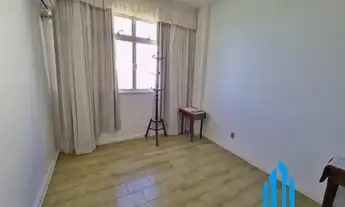 Imagem 3: Apartamento para venda possui 70 metros quadrados com 2 quartos em Centro - Guarapari - ES