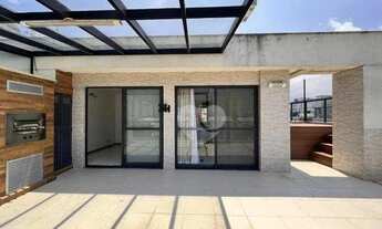 Imagem 3: Cobertura duplex com 178m², reformada, entre o mar e a montanha, sol da manhã, 4 suítes e