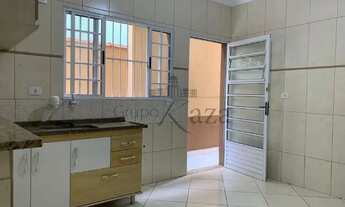 Imagem 4: Casa Sobrado - Bosque dos Eucaliptos - 3 Dormitórios - 125m²