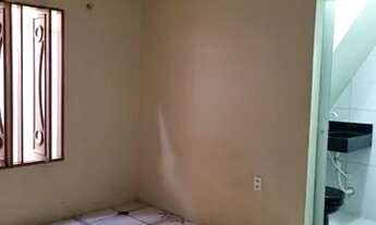 Imagem 2: ALUGO CASA Casa com 2 dormitórios