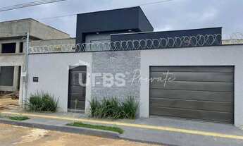 Imagem 3: Casa de Rua - Casa 3 quartos, sendo 3 suítes