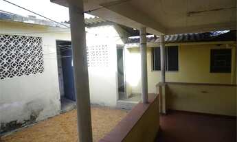 Imagem 5: Casa localizada no bairro Bela Vista, possuindo, 10 dormitórios, 2 banheiros e 3 Vagas de