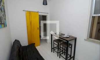 Imagem 2: Apartamento para Aluguel - Humaitá, 1 Quarto, 30 m2