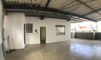 Imagem 2: Apartamento para aluguel possui 50 metros quadrados com 2 quartos em Madureira - Rio de Ja