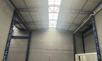 Imagem 7: Sobrado para aluguel com 680 metros quadrados com 1 quarto em Fundação - São Caetano do Su