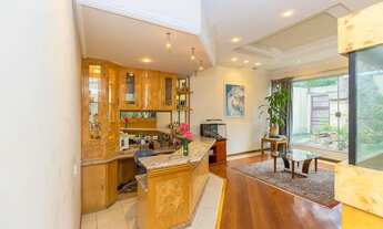 Imagem 4: Casa para venda possui 683 metros quadrados com 4 quartos em Planalto Paulista - São Paulo