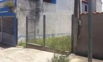 Imagem 2: Terreno lindo no Ipanema Ville, rua da Escola e igreja CCB