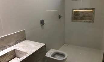 Imagem 4: Casa de condomínio para venda tem 212 metros quadrados com 4 quartos