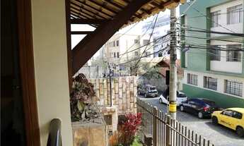 Imagem 3: CASA 04 QUARTOS 02 PAVIMENTOS COM ELEVADOR