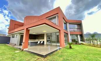 Imagem: Casa à venda, 5 quartos, 1 suíte, 4 vagas