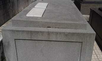 Imagem: JAZIGO PERPÉTUO NO CEMITÉRIO SÃO JOÃO