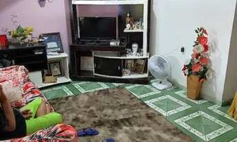 Imagem: Casa a venda com uma casa conjugada